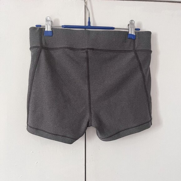 Exercise 5" Tight Body Athletic Shorts - Picture 3 of 3